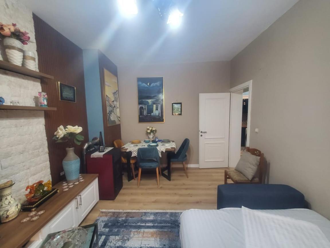 Apartamenti8 Korca Экстерьер фото